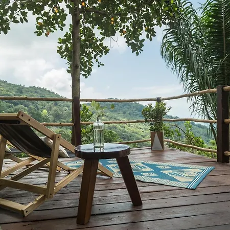 Retro Mountain Koh Phangan Lodge